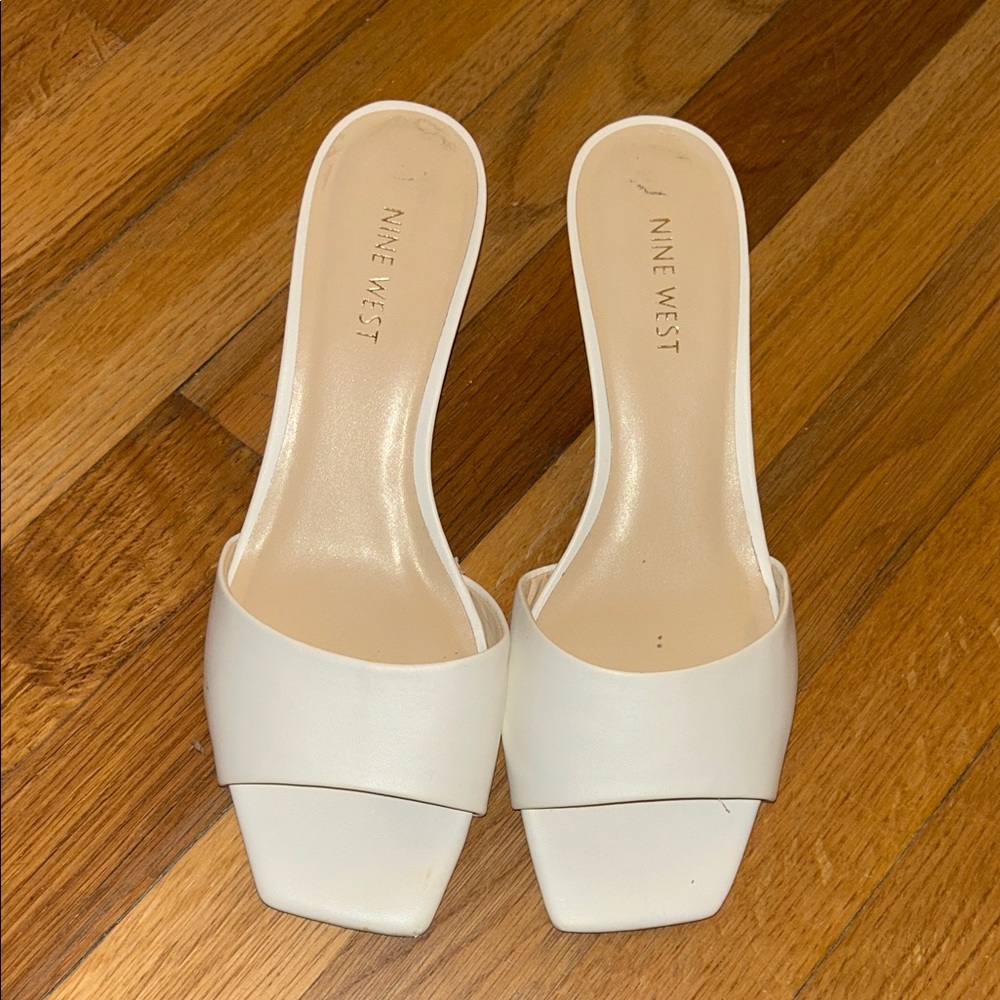 Nine West Women's Cream Mules